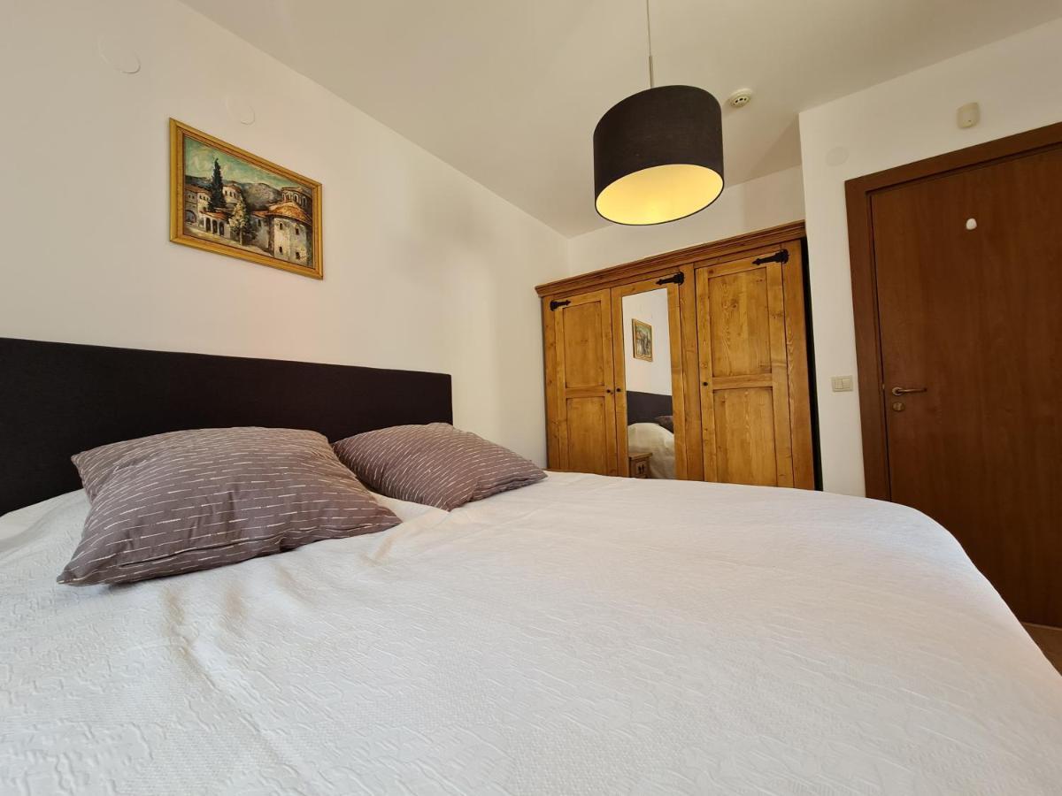Pirin Golf Apartment Home With Private Garden Bansko Exterior foto